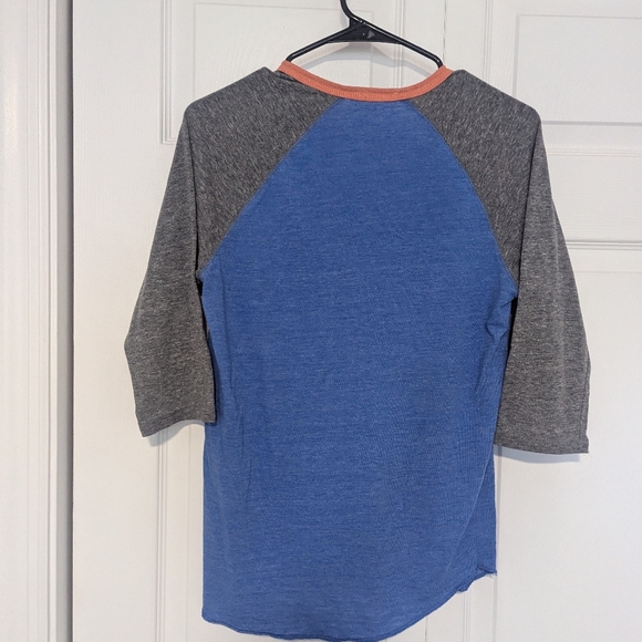 Vintage Ringer Raglan Henley - Picture 2 of 3